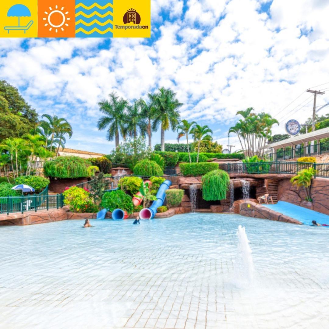 אפרטהוטל קאלדס נובאס Piazza Com Acesso Ao Acqua Park מראה חיצוני תמונה